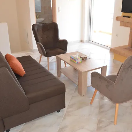 Ozzy, Amazing Panoramic Sea View Retreat 2 Bedroom With Pool * Kivérion
