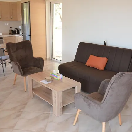 וילה Ozzy, Amazing Panoramic Sea View Retreat 2 Bedroom With Pool Kivérion