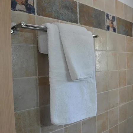 וילה Ozzy, Amazing Panoramic Sea View Retreat 2 Bedroom With Pool